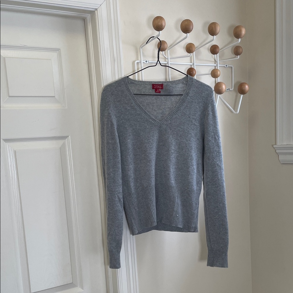 halogen - 100% Cashmere V-Neck Long Sleeve Sweater - Grey - M